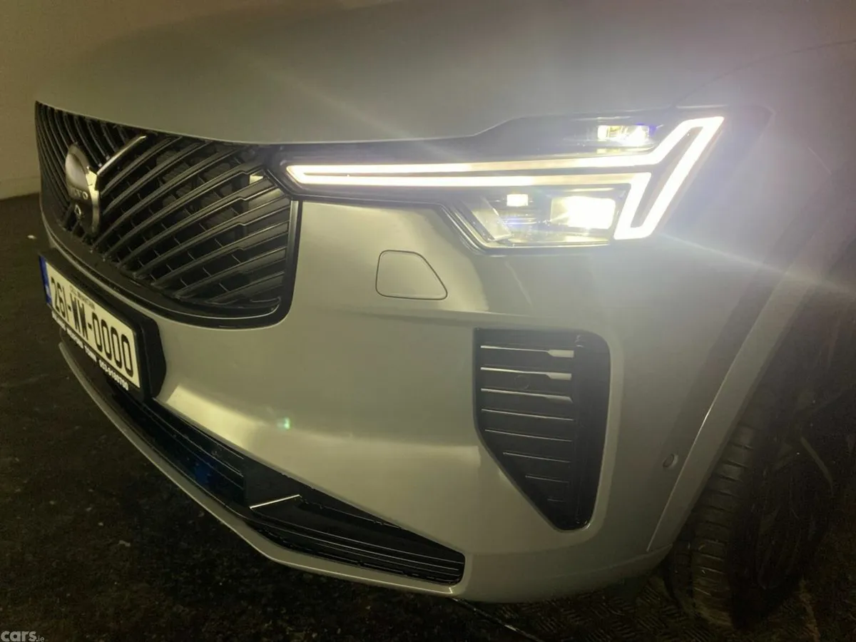 Volvo XC90 Hatchback, Electric, 2027, Grey