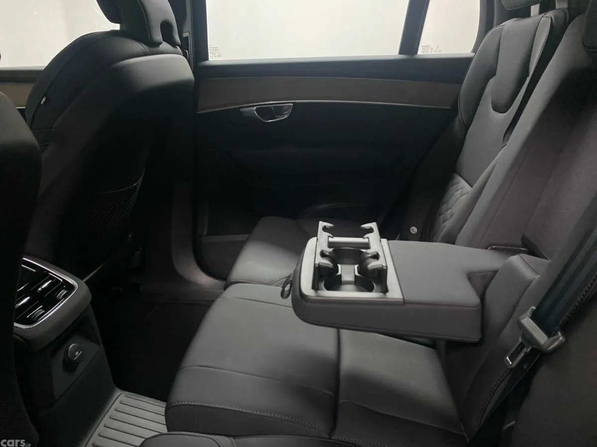 Volvo XC90 Hatchback, Electric, 2027, Grey