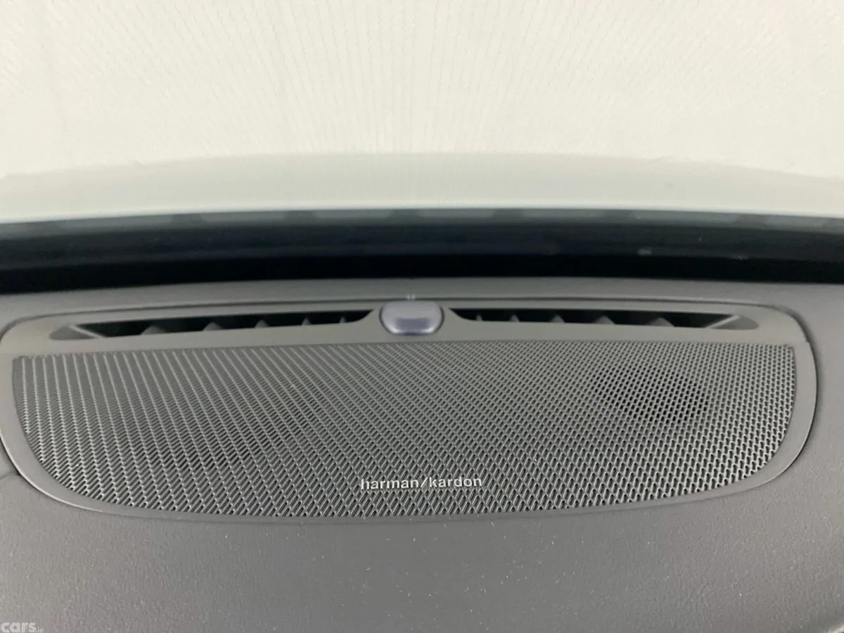 Volvo XC90 Hatchback, Electric, 2027, Grey