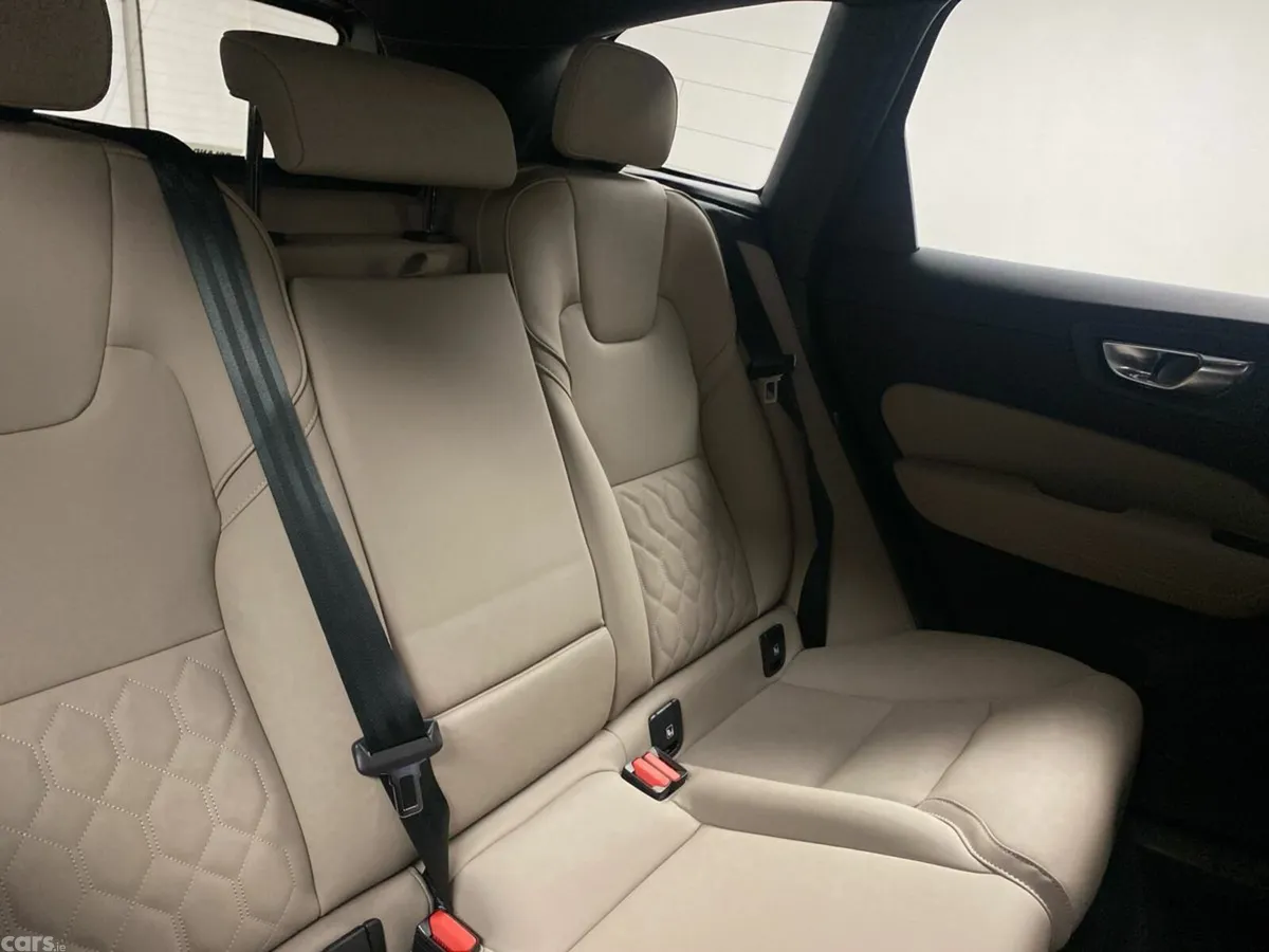 Volvo XC60 Hatchback, Petrol Plug-in Hybrid, 2026, Red