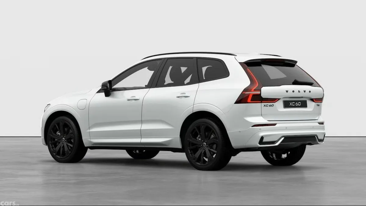 Volvo XC60 Hatchback, Petrol Plug-in Hybrid, 2027, White