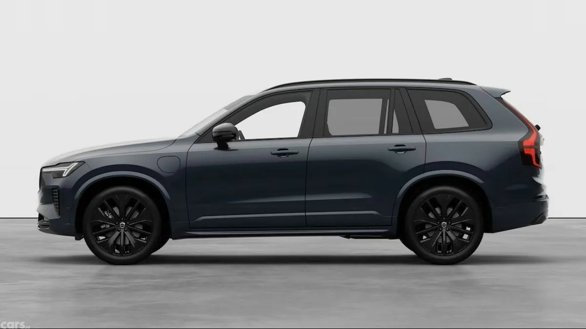 Volvo XC90 Hatchback, Petrol Plug-in Hybrid, 2027, Blue