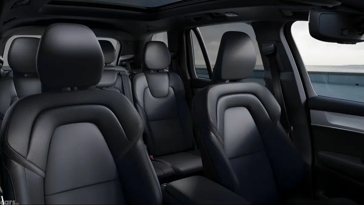 Volvo XC90 Hatchback, Petrol Plug-in Hybrid, 2027, Blue