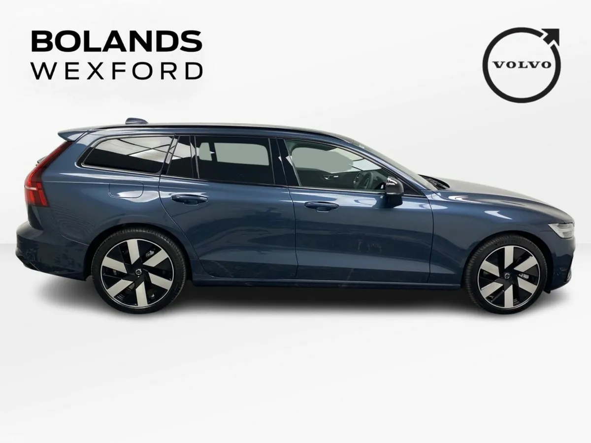 Volvo V60 Estate, Petrol Plug-in Hybrid, 2026, Blue