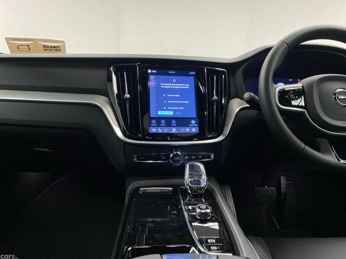 Volvo V60 Estate, Petrol Plug-in Hybrid, 2026, Blue