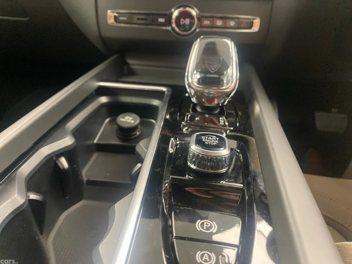 Volvo XC60 SUV, Petrol Plug-in Hybrid, 2027, Silver