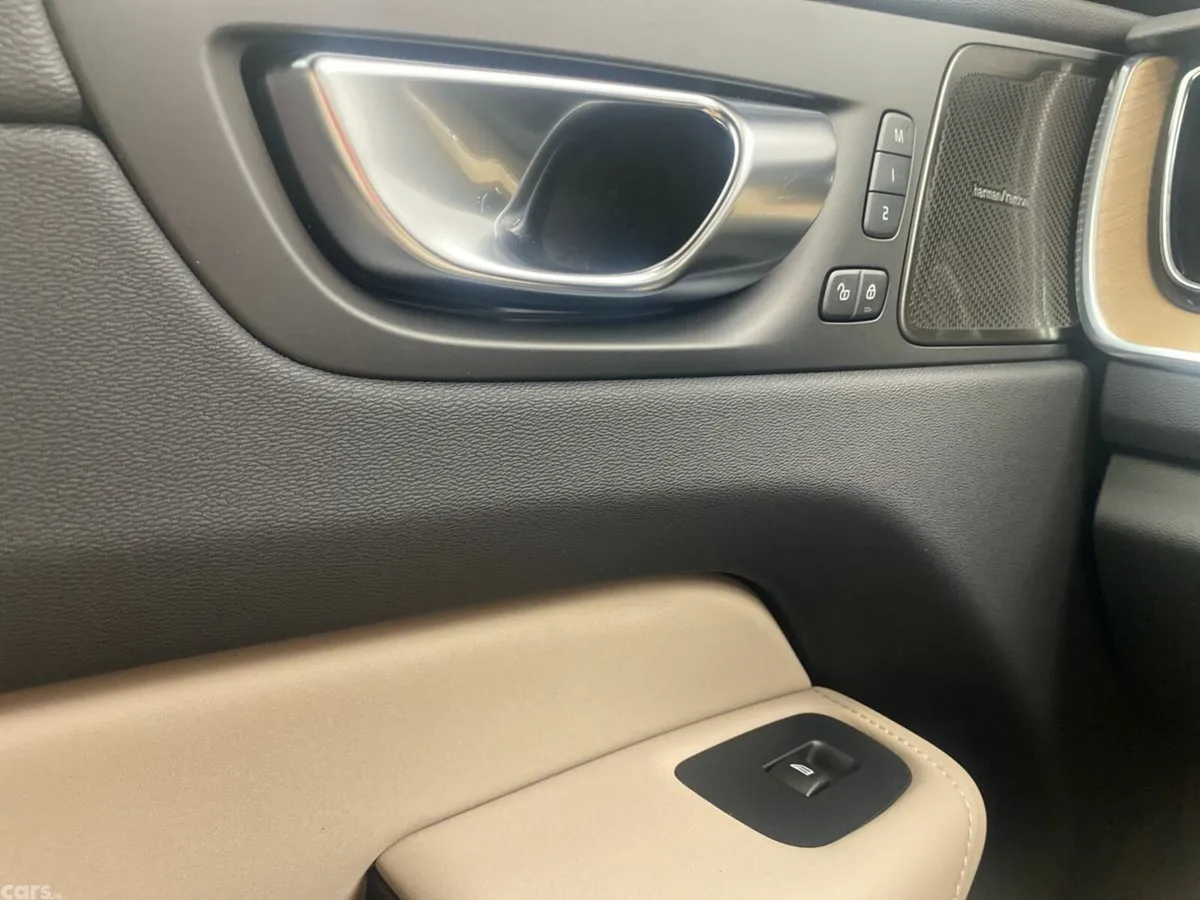 Volvo XC60 SUV, Petrol Plug-in Hybrid, 2027, Silver