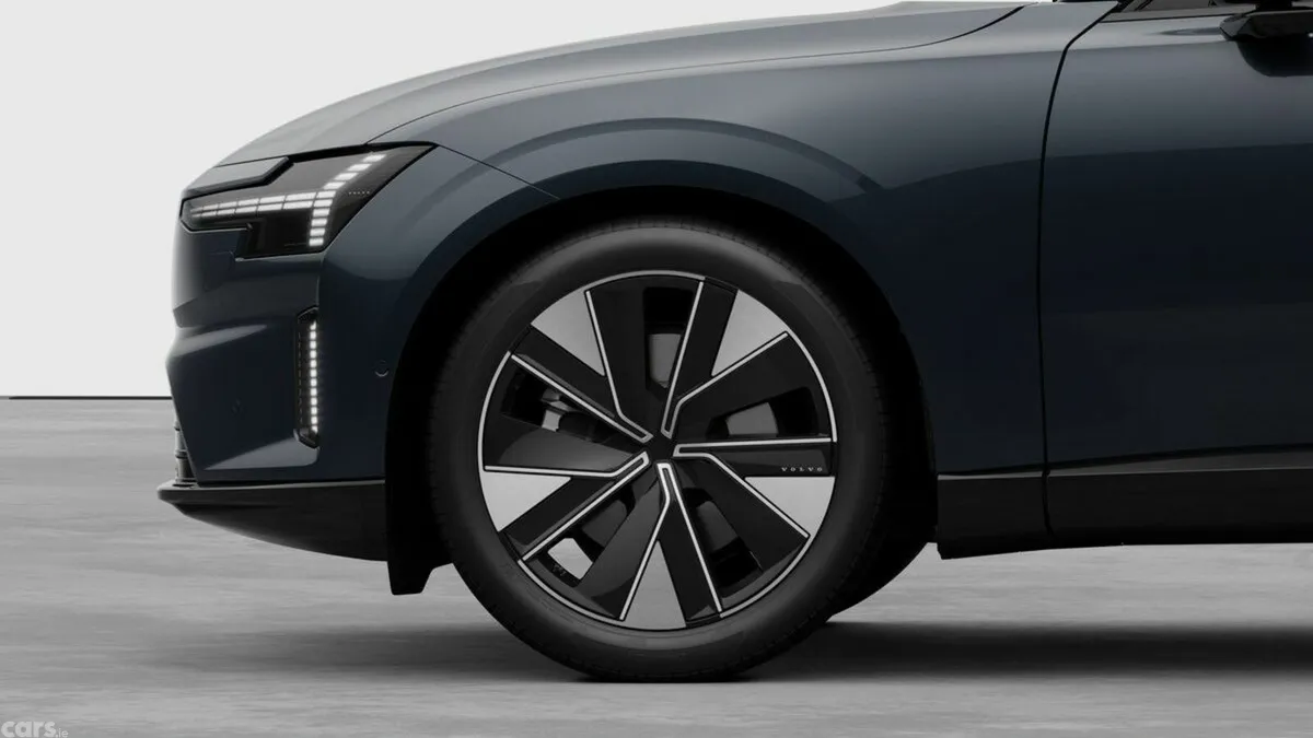 Volvo ES90 Saloon, Electric, 2027, Blue