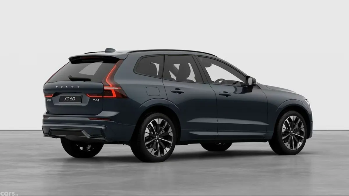 Volvo XC60 SUV, Petrol Plug-in Hybrid, 2027, Blue