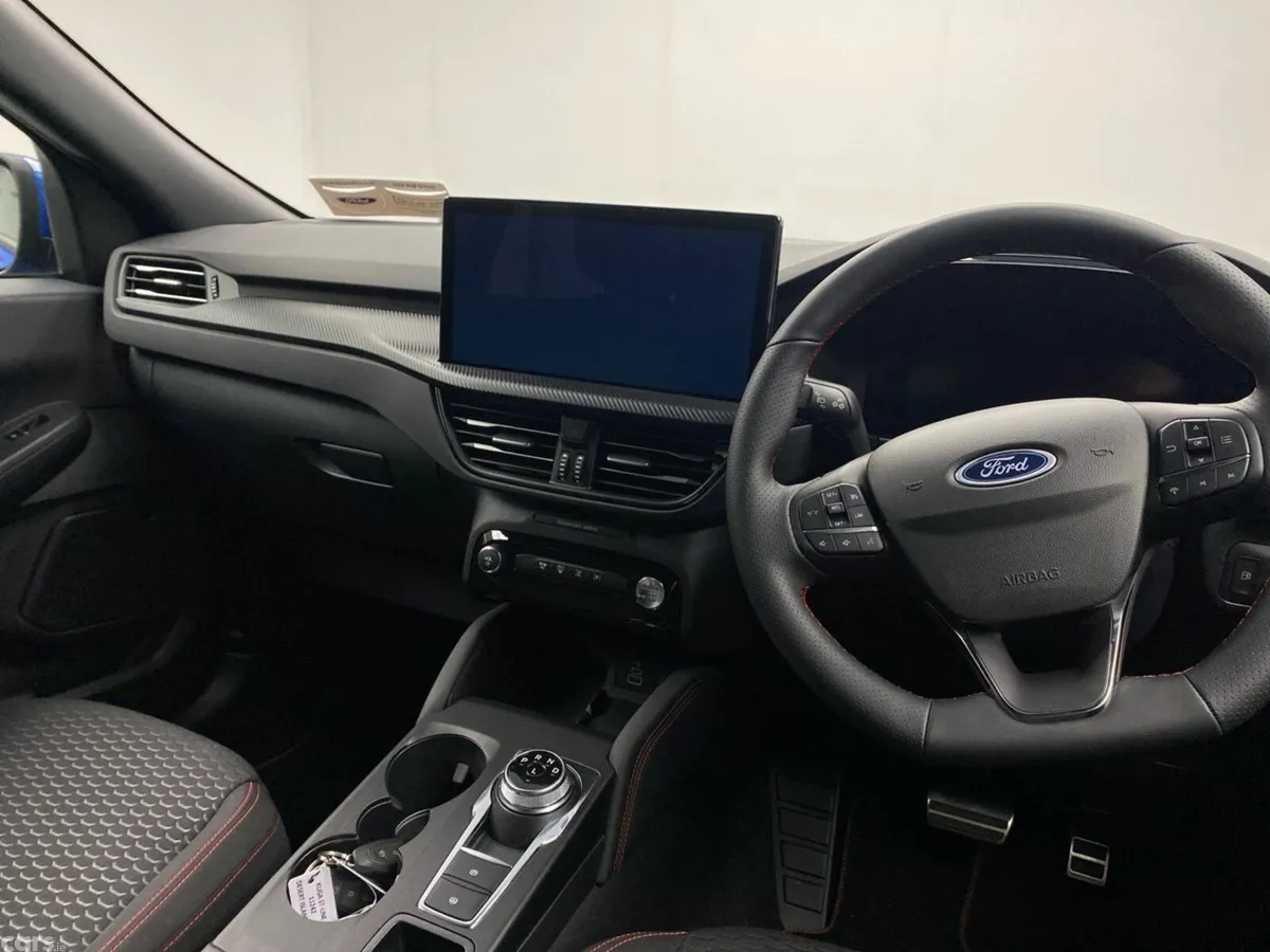 Ford Kuga SUV, Petrol Hybrid, 2026, Blue