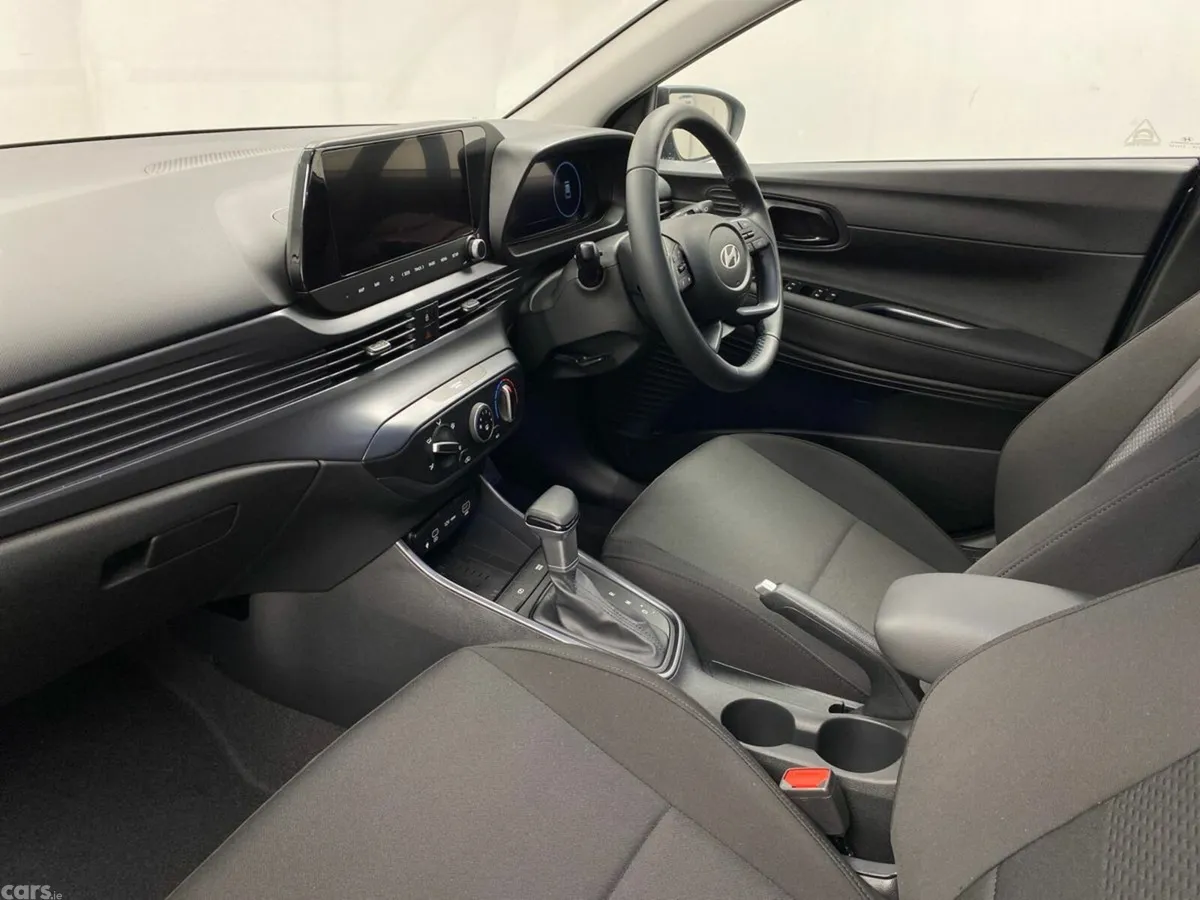 Hyundai i20 Hatchback, Petrol, 2026, Blue