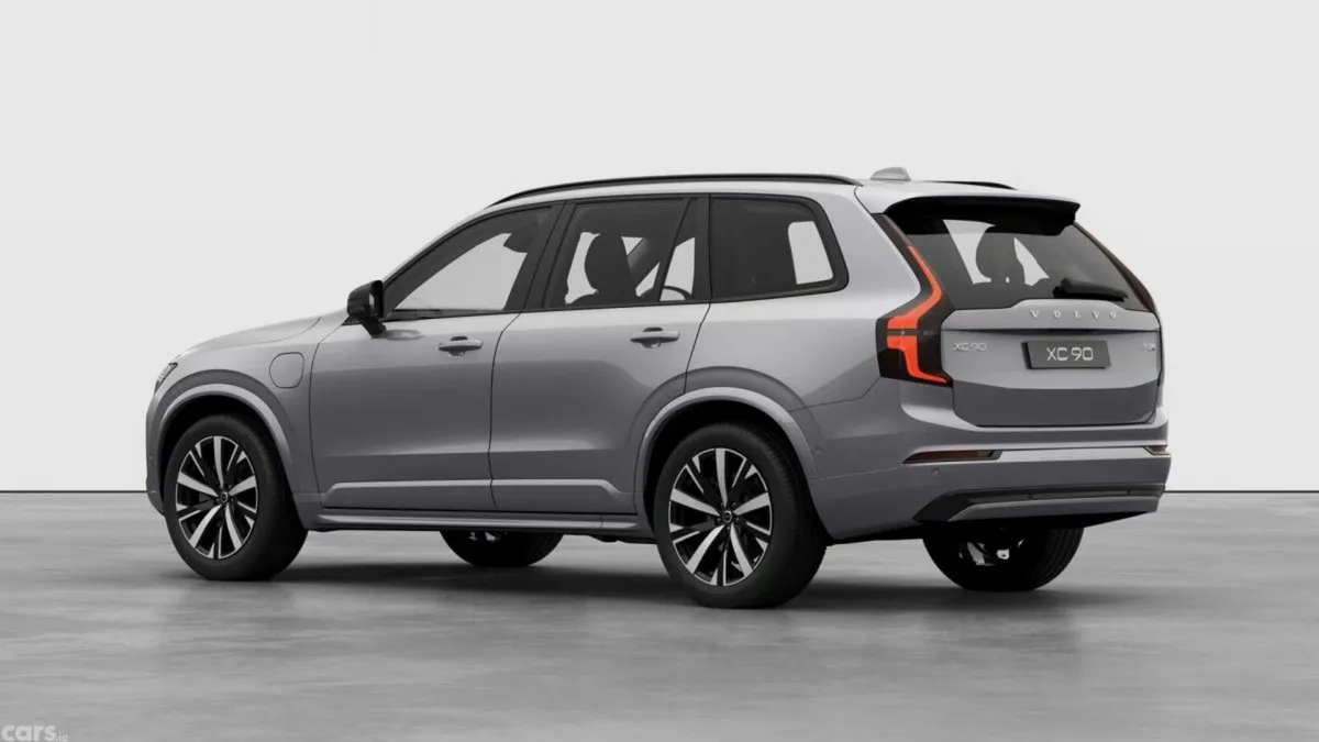 Volvo XC90 SUV, Petrol Plug-in Hybrid, 2027, Silver