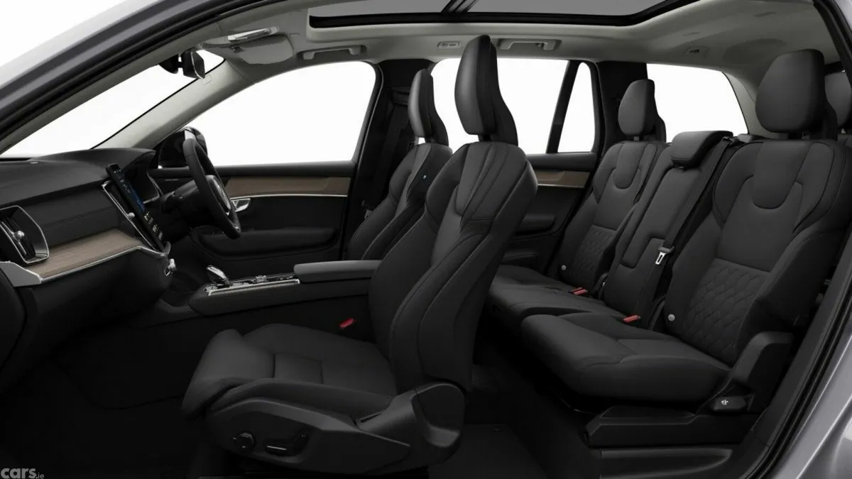Volvo XC90 SUV, Petrol Plug-in Hybrid, 2027, Silver