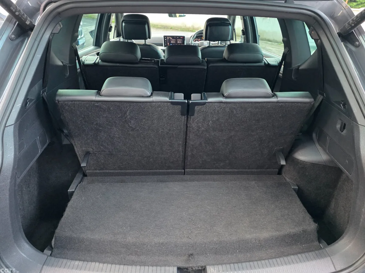 SEAT Tarraco MPV, Diesel, 2022, Grey