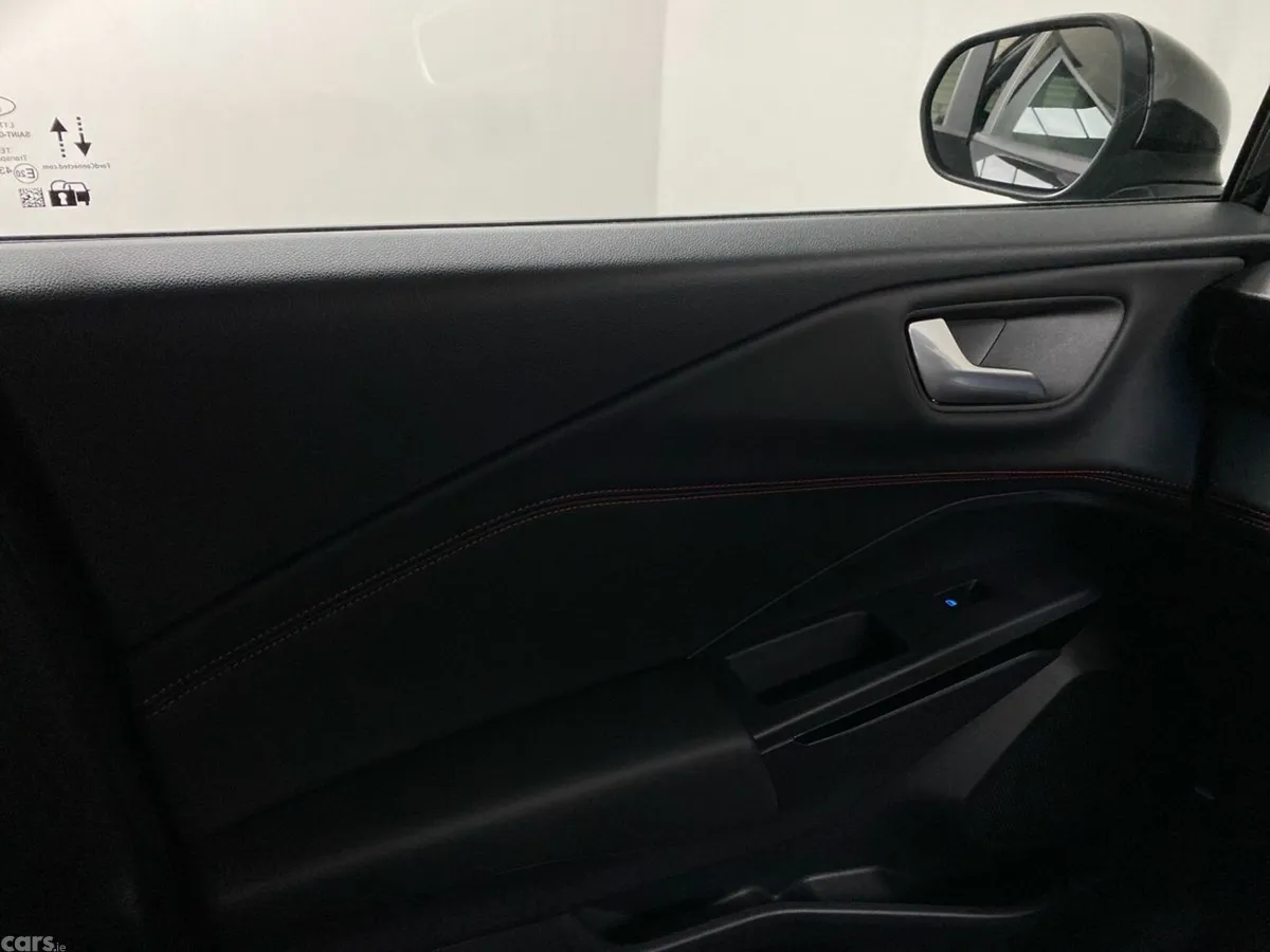 Ford Puma Hatchback, Petrol, 2026, Black