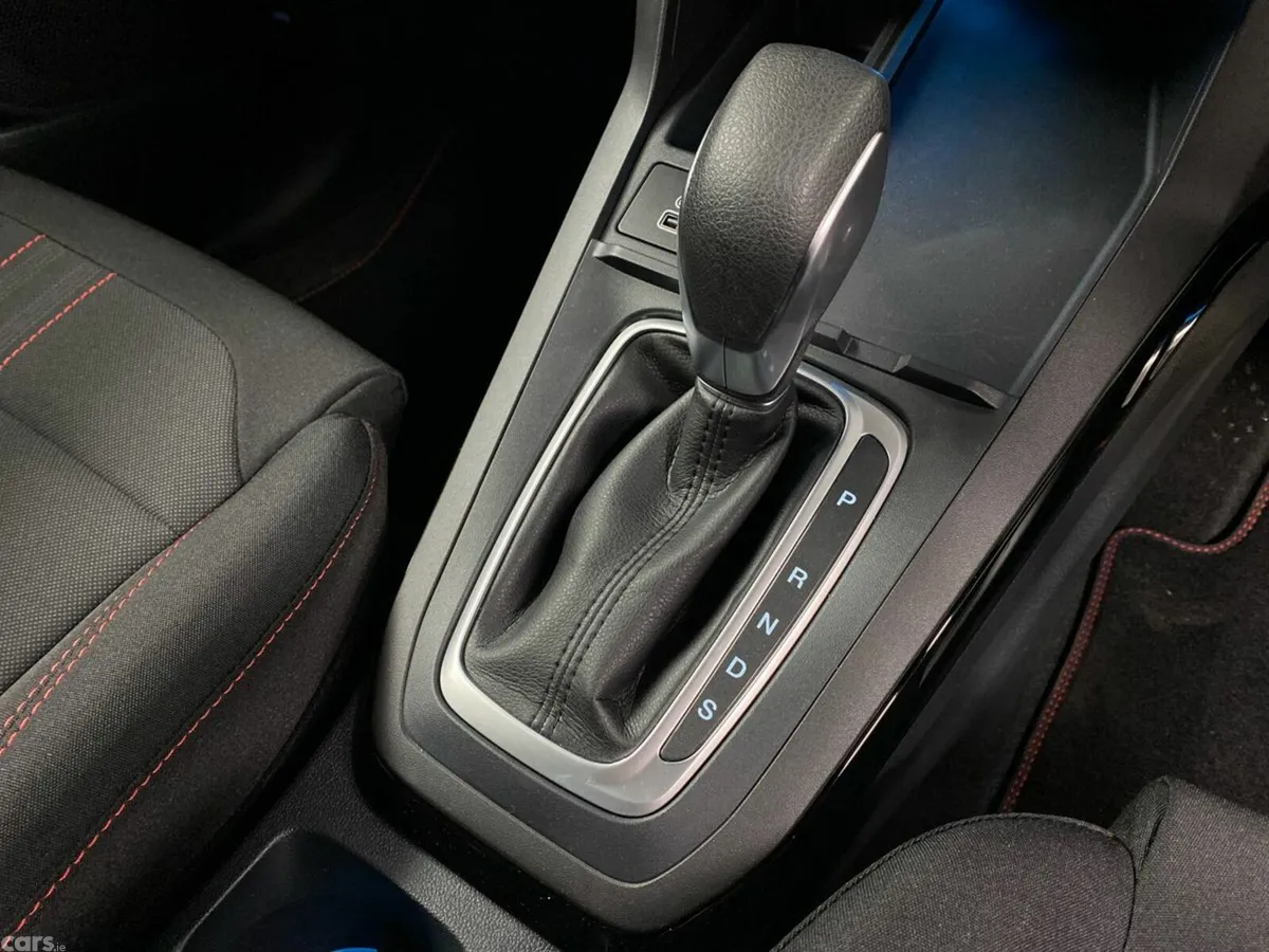 Ford Puma Hatchback, Petrol, 2026, Black