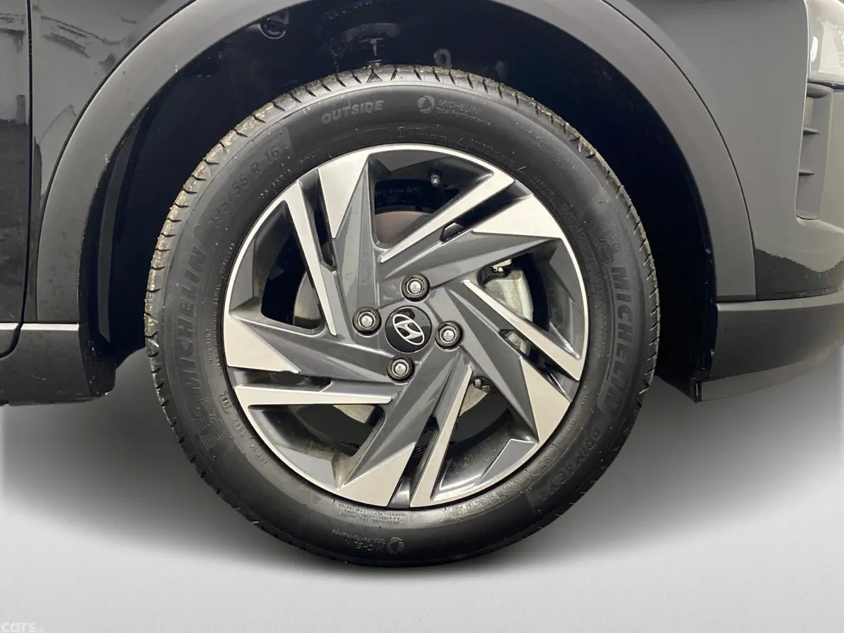 Hyundai Bayon SUV, Petrol, 2026, Black