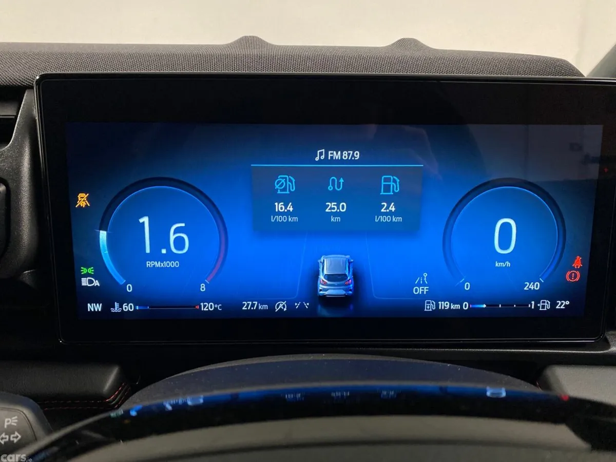 Ford Puma SUV, Petrol Hybrid, 2026, 