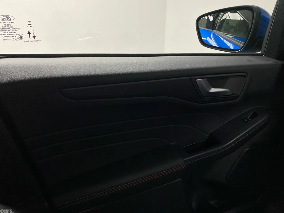 Ford Kuga SUV, Petrol Plug-in Hybrid, 2026, Blue