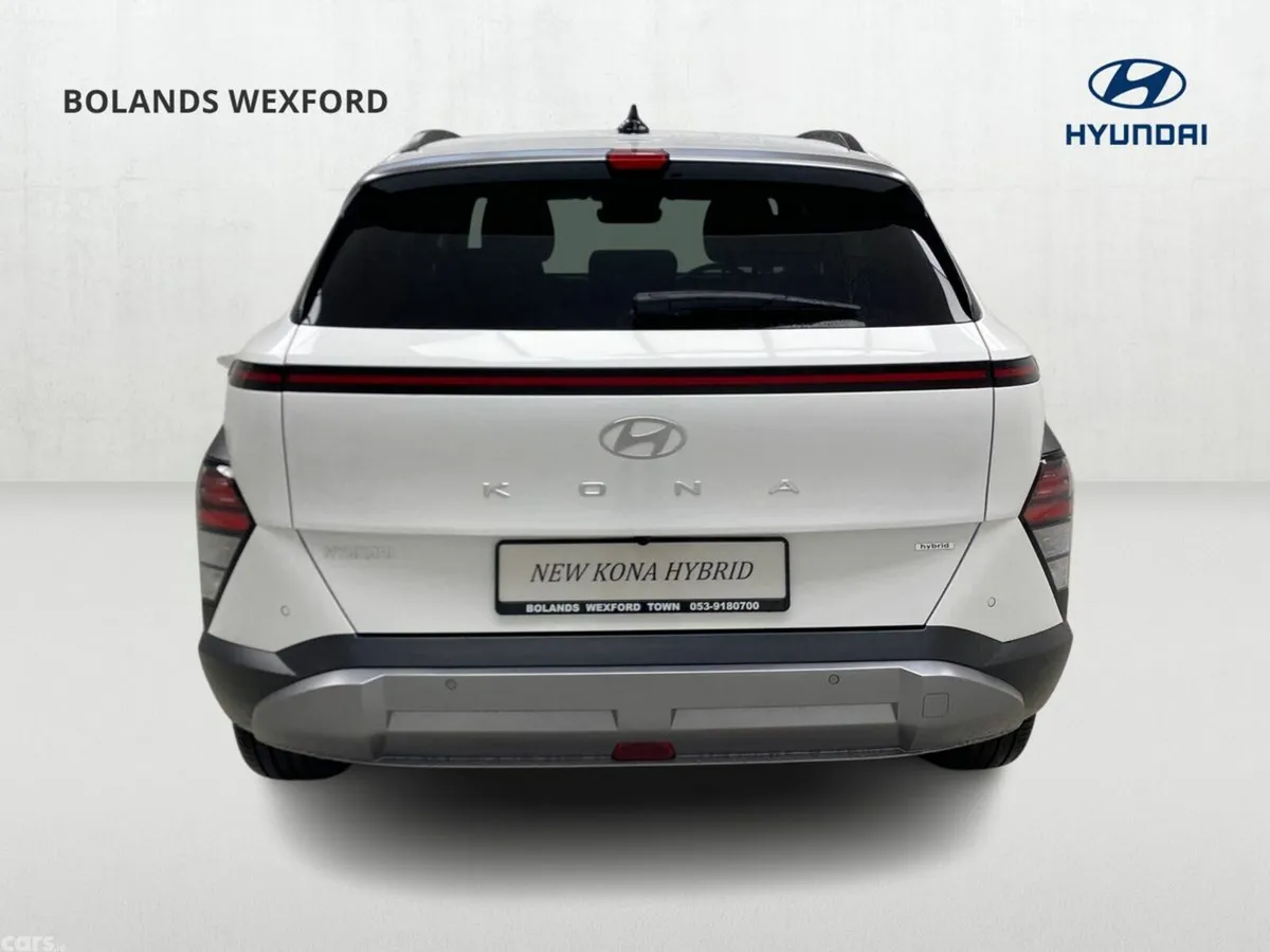 Hyundai KONA SUV, Petrol Hybrid, 2026, White