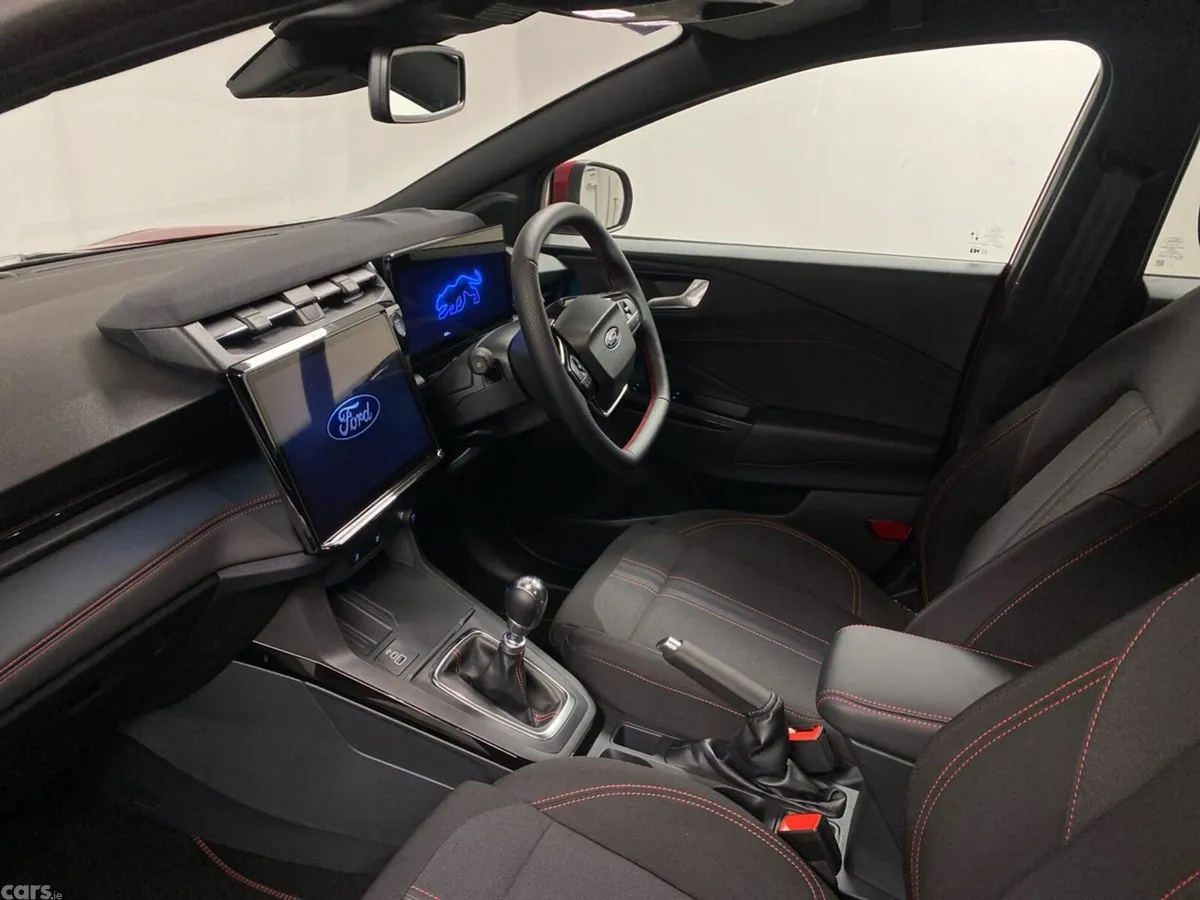 Ford Puma SUV, Petrol Hybrid, 2026, Red