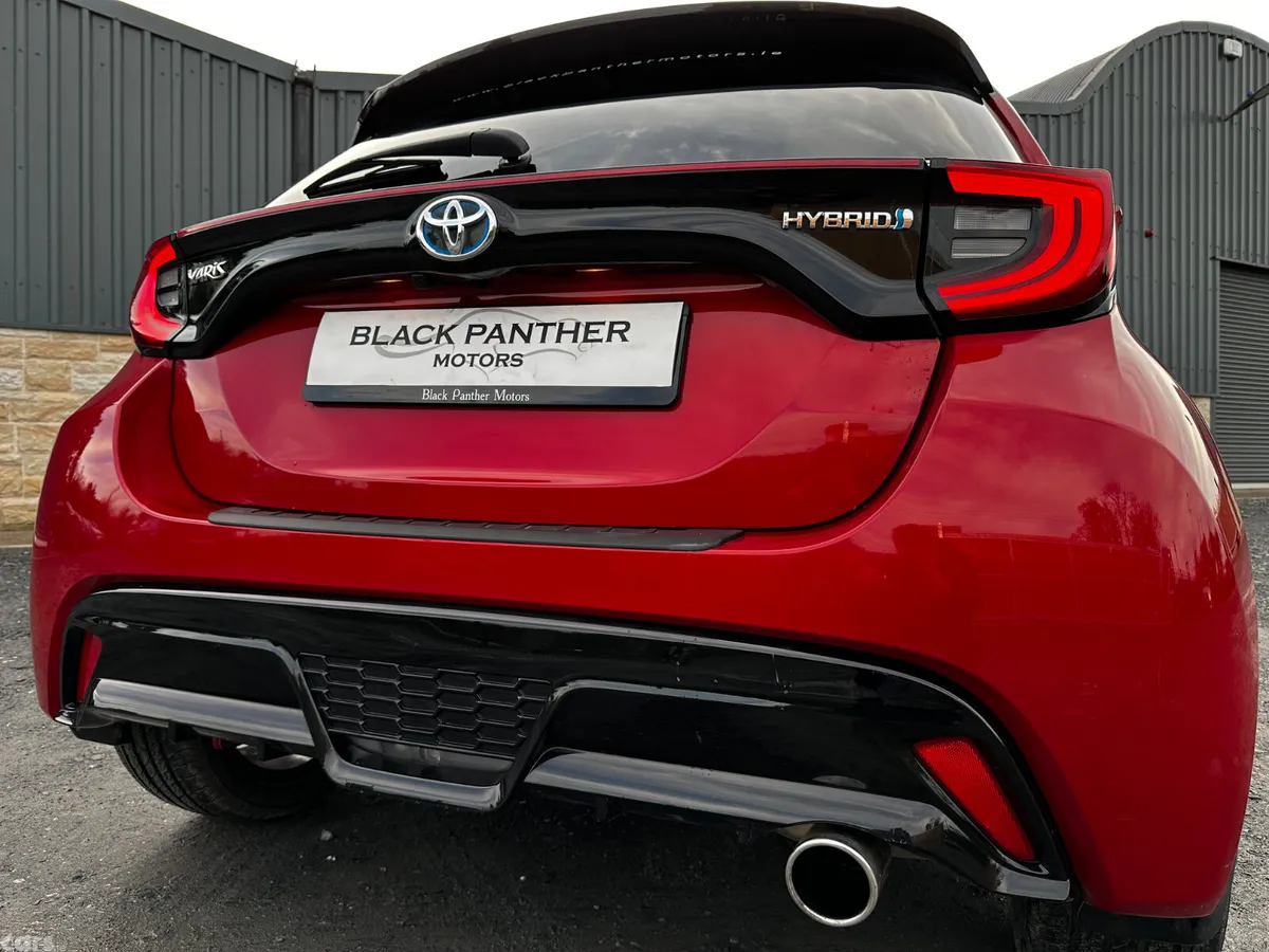 Toyota Yaris Hatchback, Petrol Hybrid, 2022, Red
