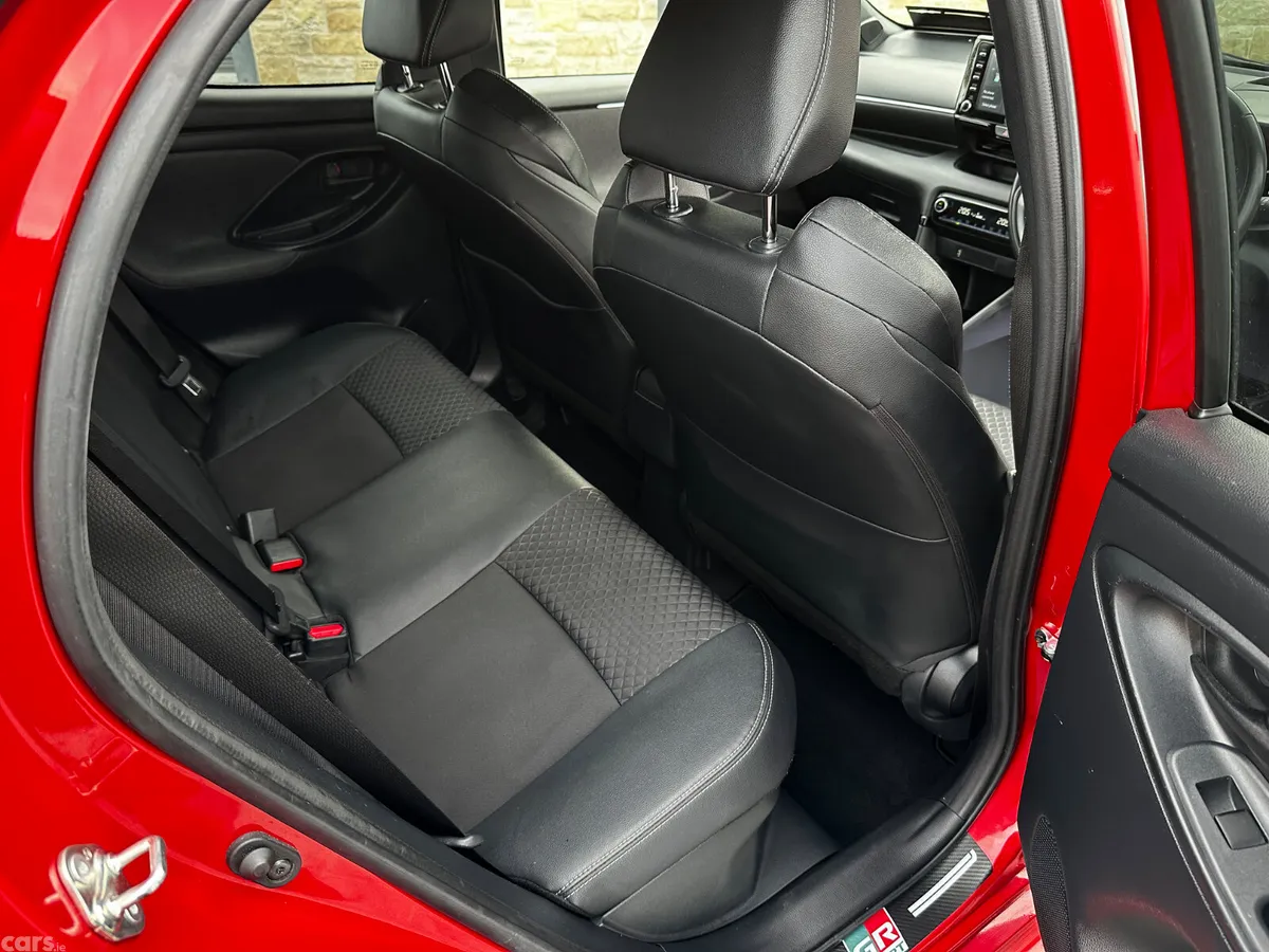 Toyota Yaris Hatchback, Petrol Hybrid, 2022, Red