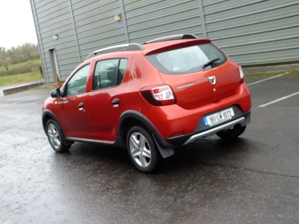 Dacia Sandero Stepway Hatchback, Diesel, 2016, Red