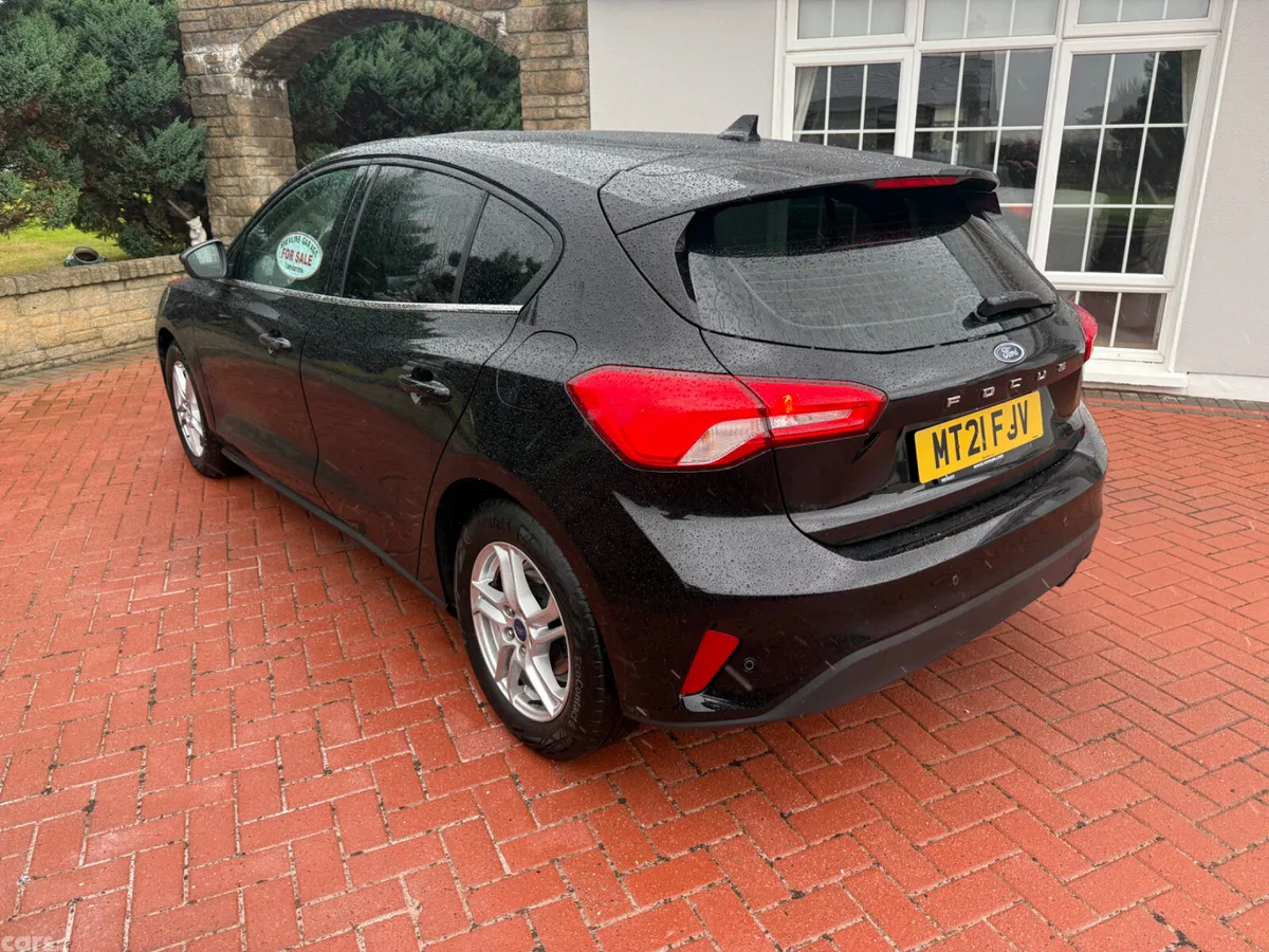Ford Focus Hatchback, Diesel, 2021, Black