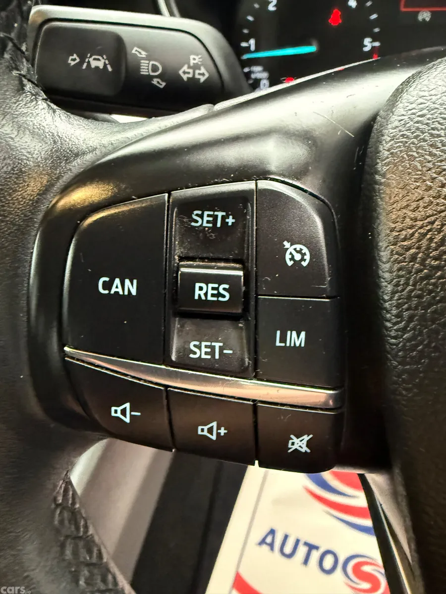Ford Focus Hatchback, Diesel, 2021, Black