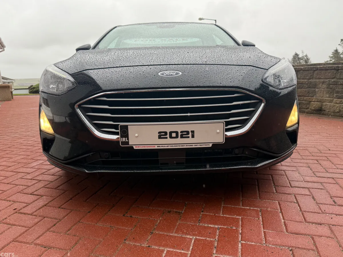 Ford Focus Hatchback, Diesel, 2021, Black