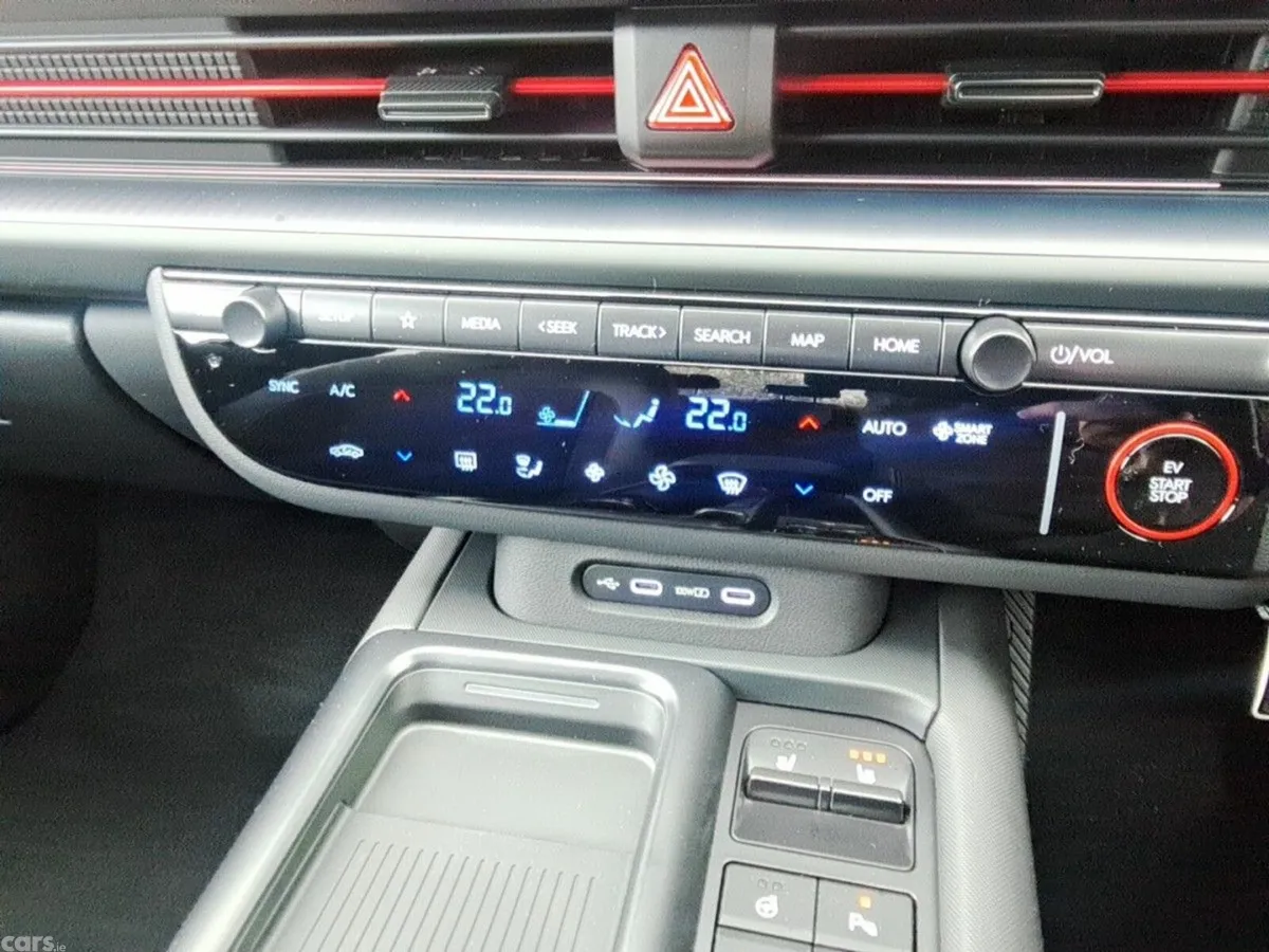 Hyundai IONIQ 6 SUV, Electric, 2027, Black