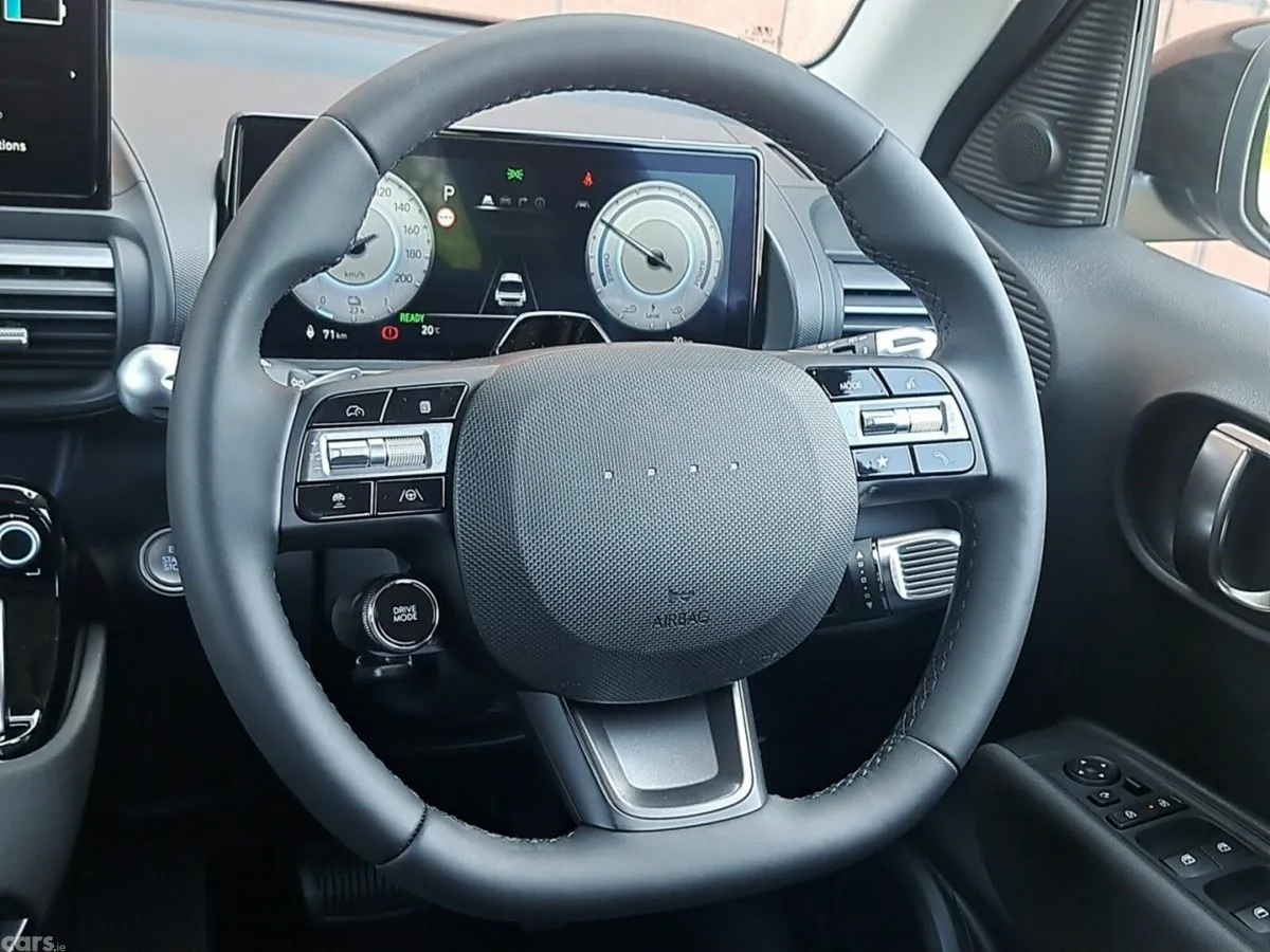 Hyundai INSTER SUV, Electric, 2027, Black