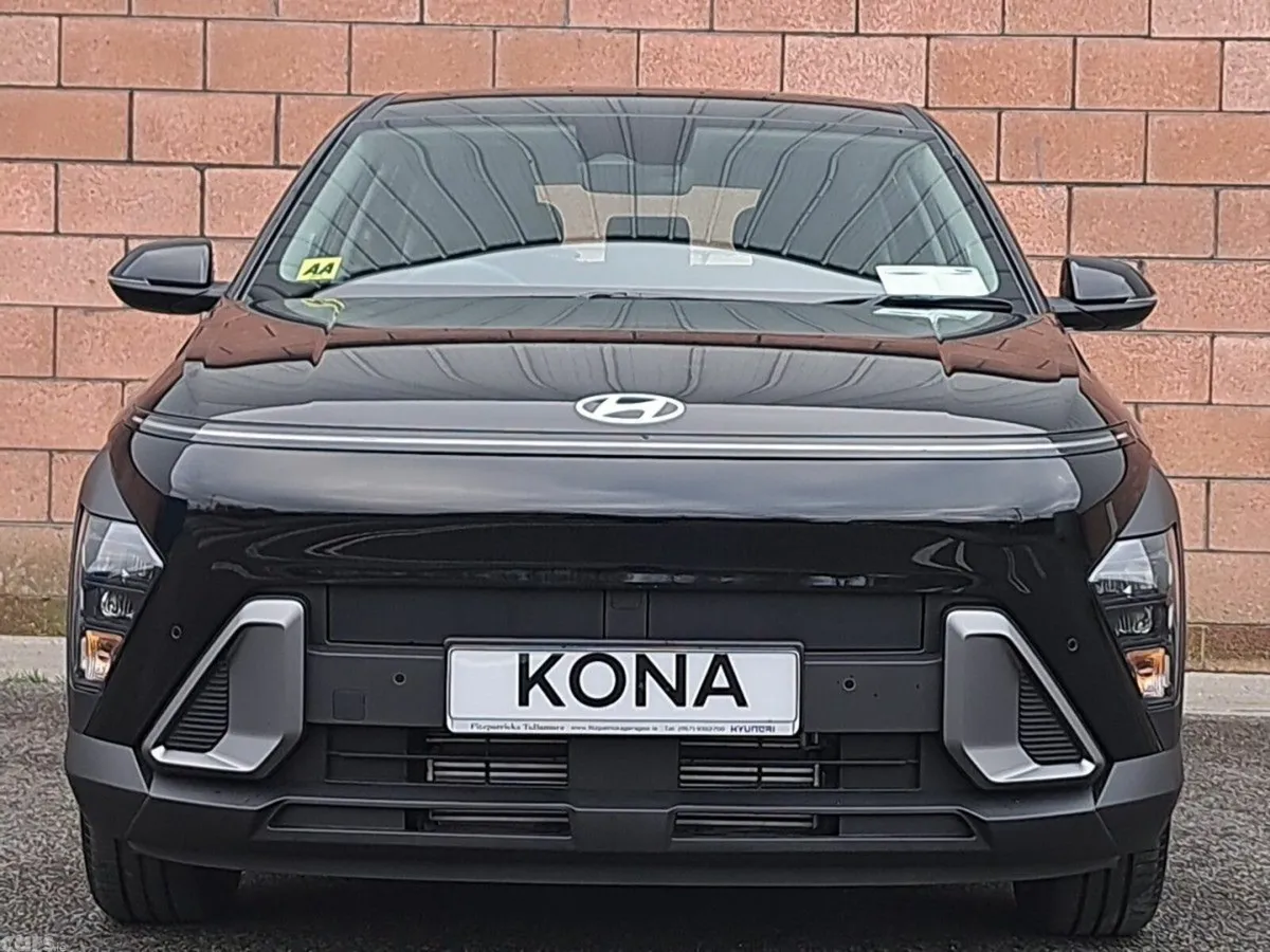 Hyundai KONA MPV, Petrol, 2027, Black