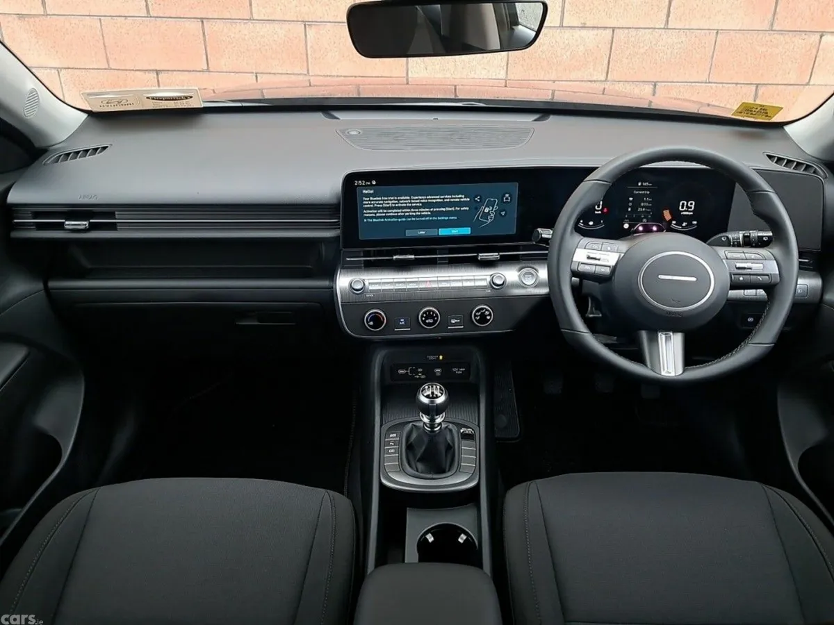 Hyundai KONA MPV, Petrol, 2027, Black