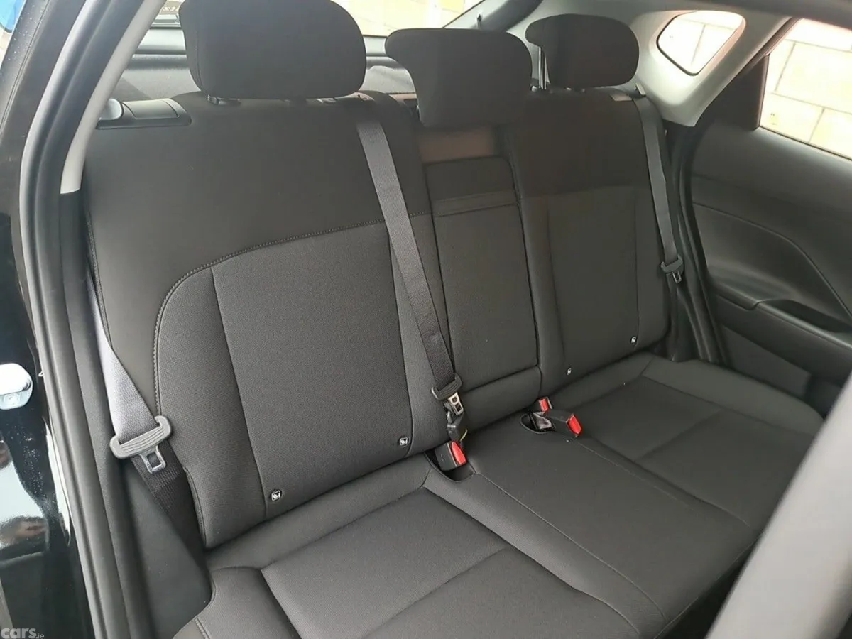 Hyundai KONA MPV, Petrol, 2027, Black