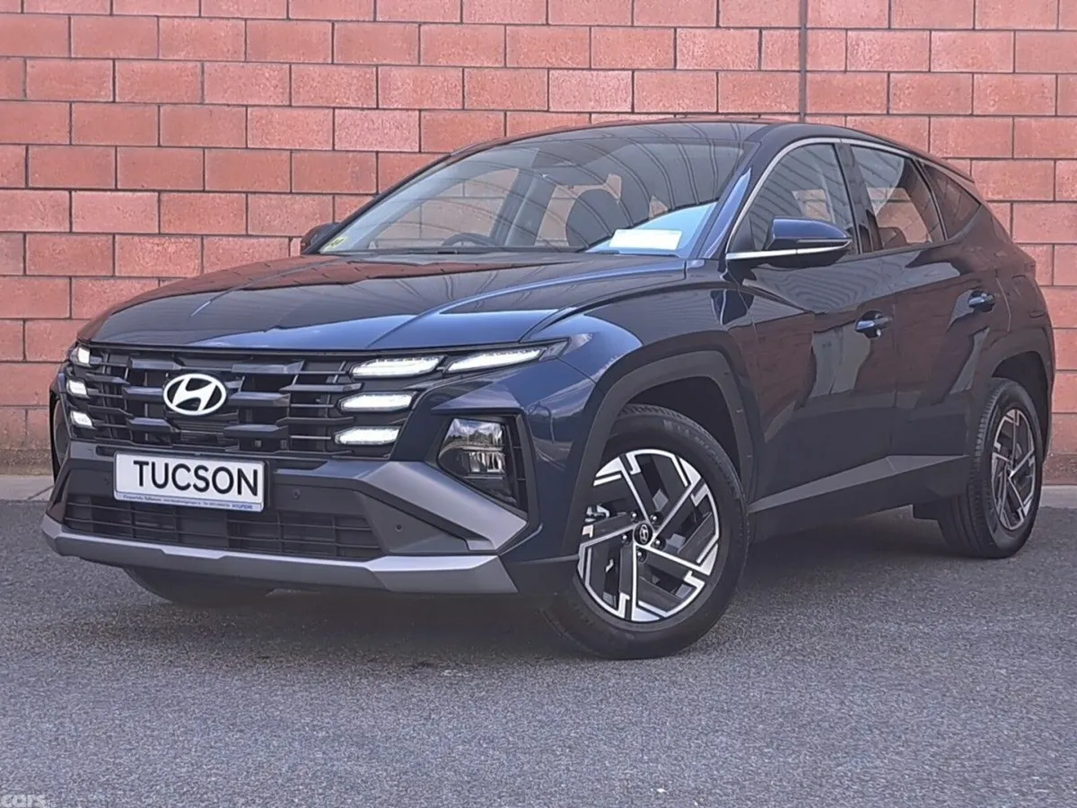 Hyundai Tucson SUV, Diesel, 2027, Blue