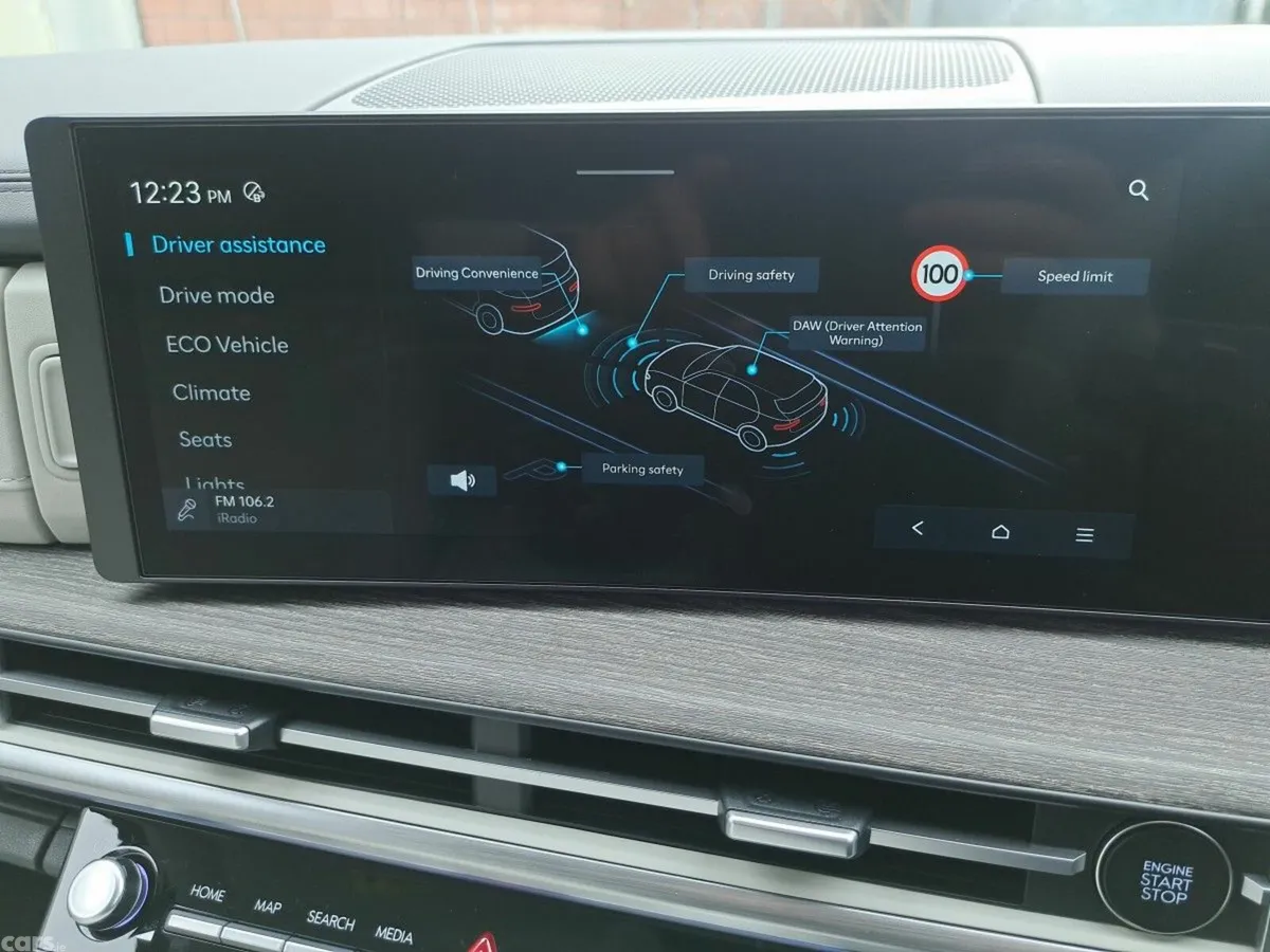 Hyundai Santa Fe SUV, Petrol Plug-in Hybrid, 2027, Silver