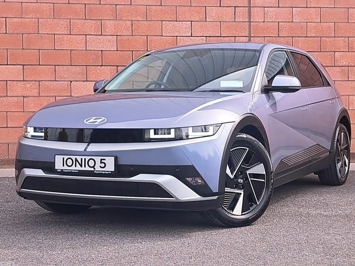 Hyundai IONIQ 5 MPV, Electric, 2027, Blue