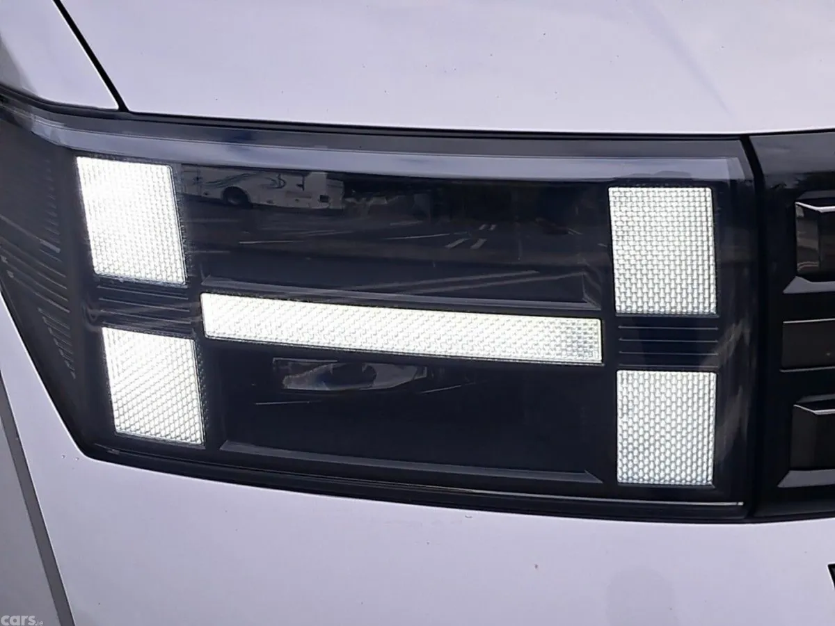 Hyundai Santa Fe SUV, Petrol Plug-in Hybrid, 2027, Silver