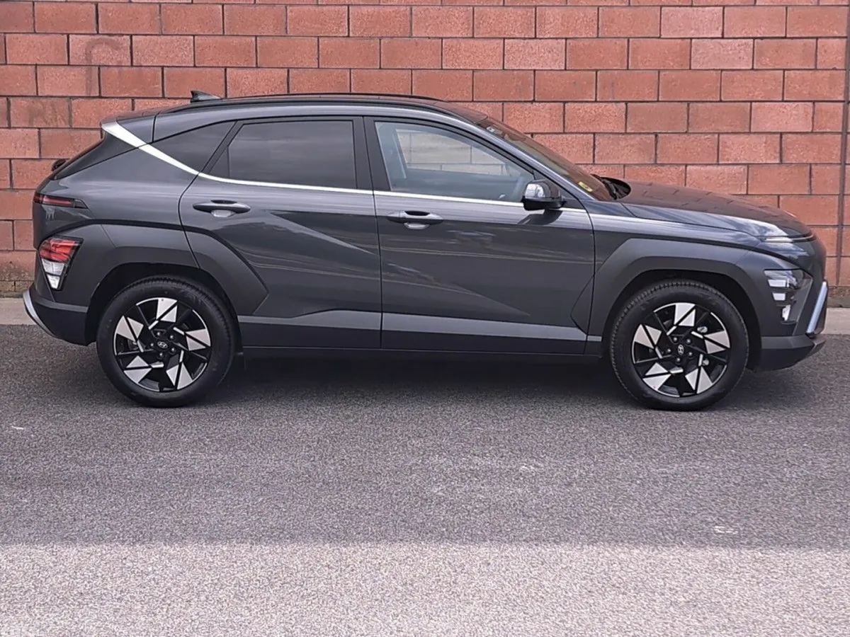 Hyundai KONA MPV, Petrol Hybrid, 2027, Grey