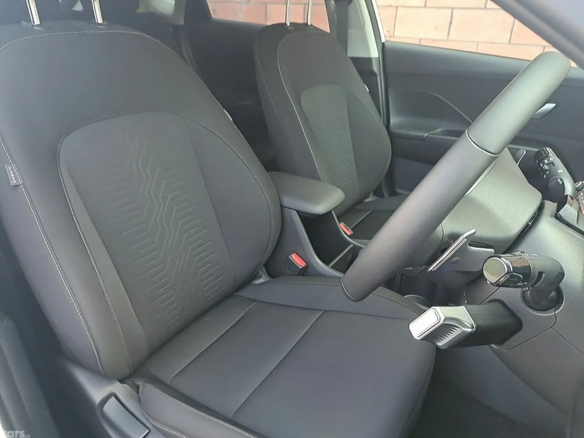 Hyundai KONA MPV, Petrol Hybrid, 2027, Grey