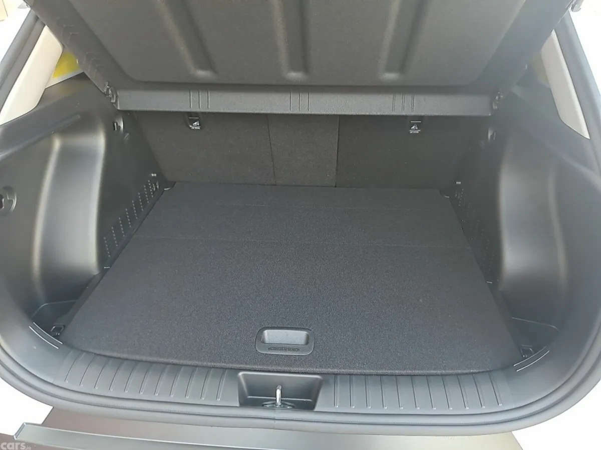 Hyundai KONA MPV, Petrol Hybrid, 2027, Grey
