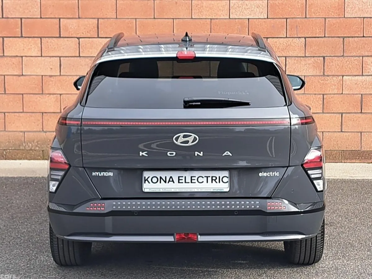 Hyundai KONA MPV, Electric, 2027, Grey