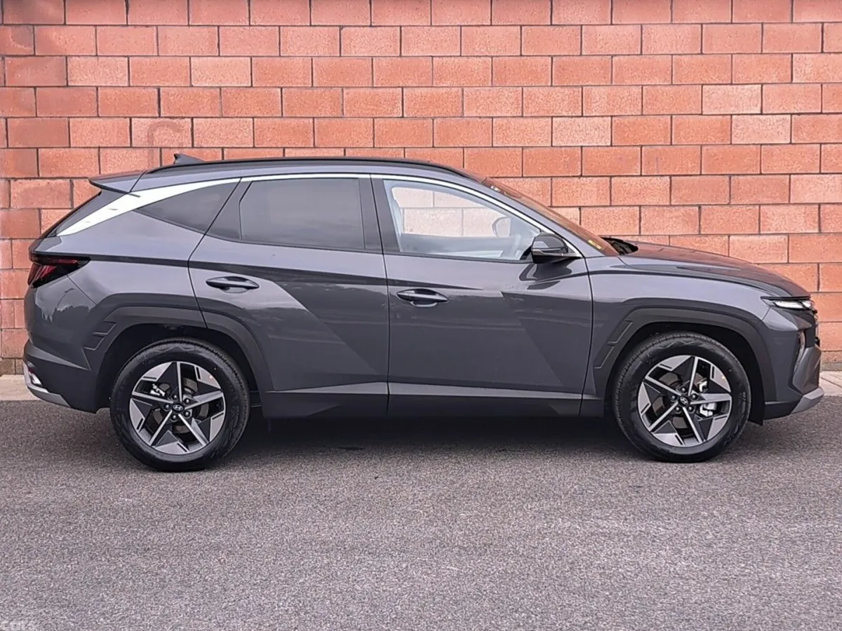 Hyundai Tucson SUV, Diesel, 2027, Grey