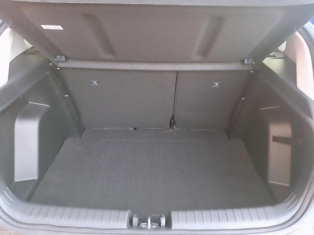 Hyundai Bayon MPV, Petrol, 2027, Blue