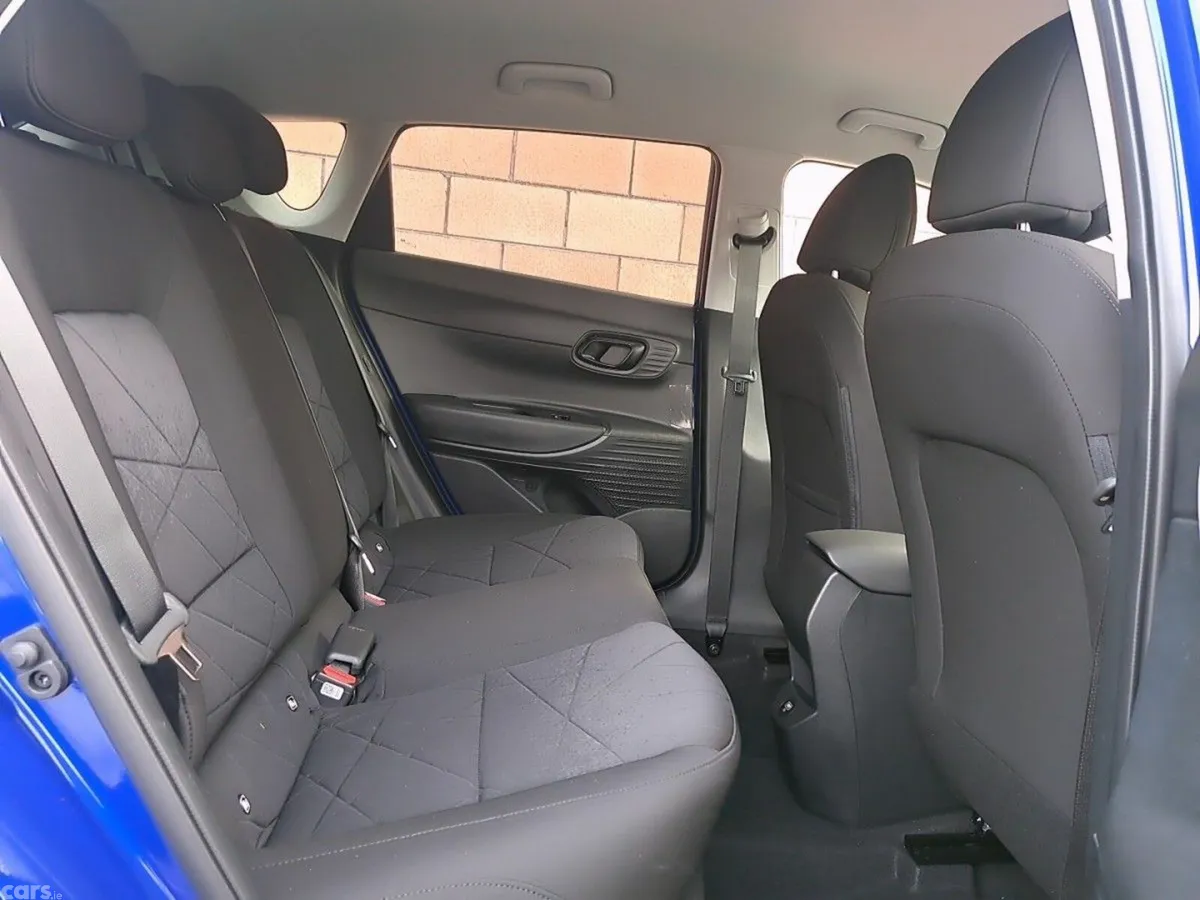Hyundai Bayon MPV, Petrol, 2027, Blue