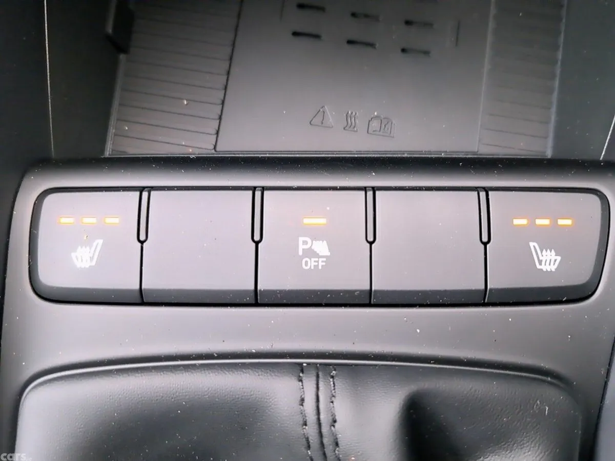 Hyundai Bayon MPV, Petrol, 2027, Blue