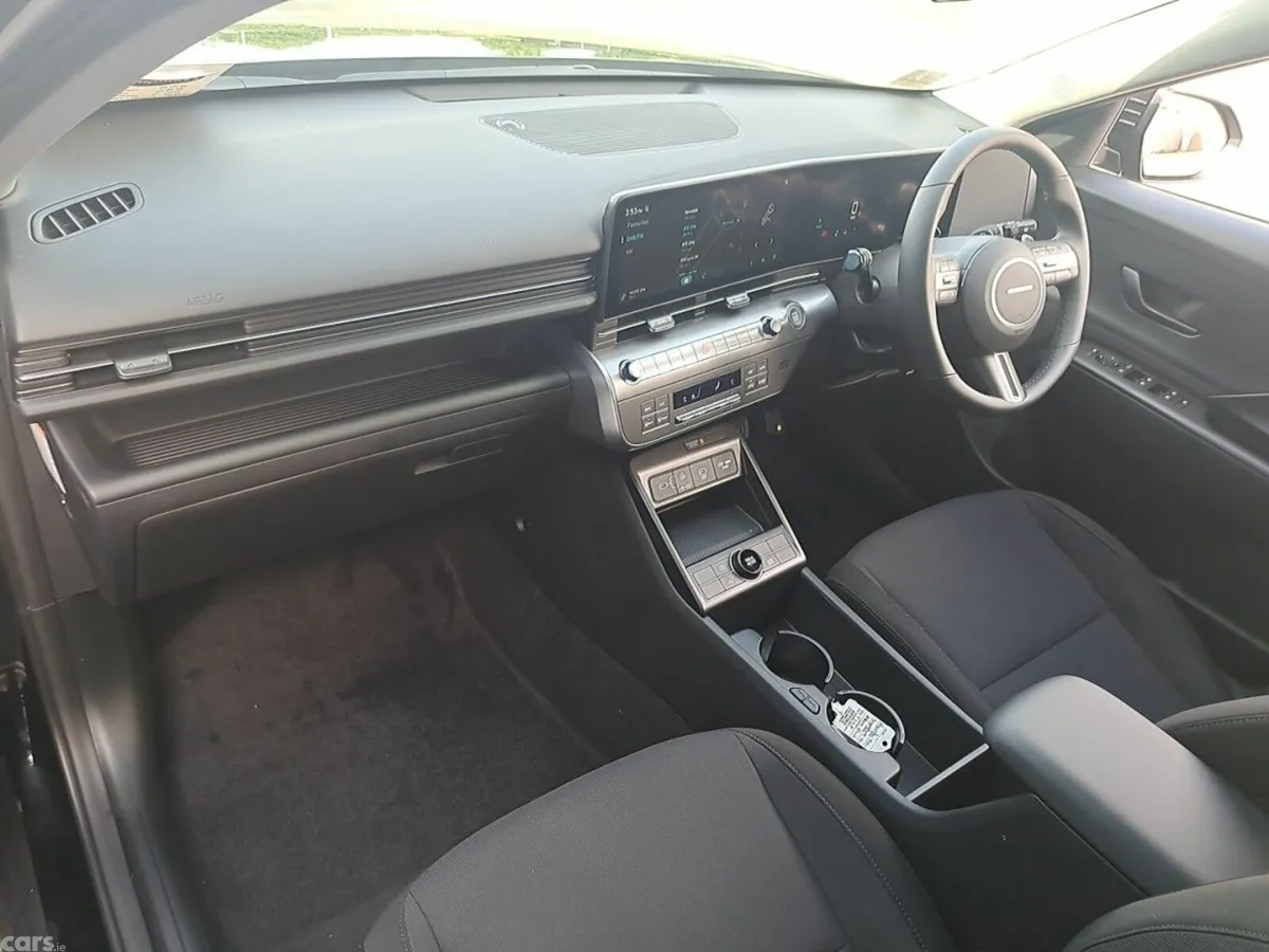 Hyundai KONA MPV, Petrol Hybrid, 2027, Black