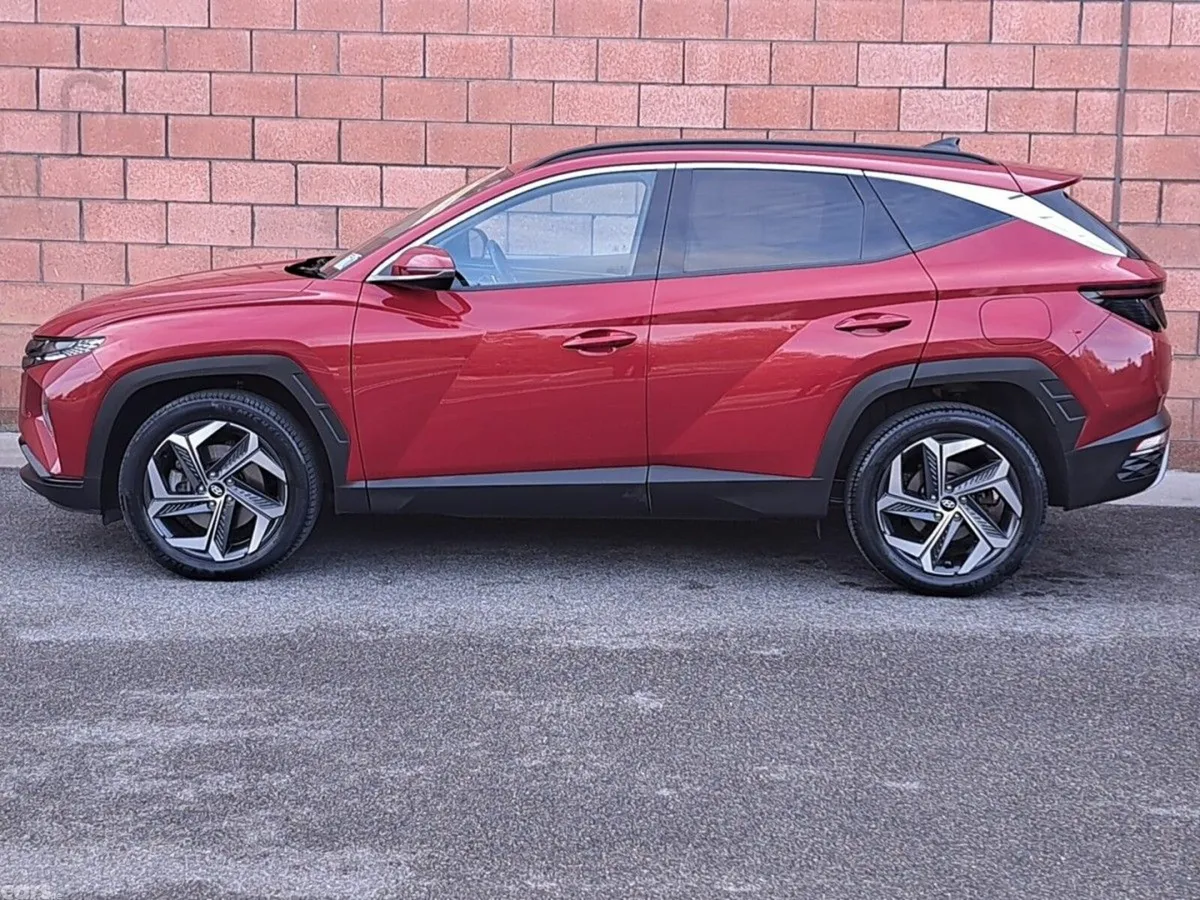 Hyundai Tucson SUV, Petrol Hybrid, 2023, Red